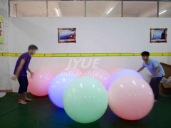 Inflatable LED Ball