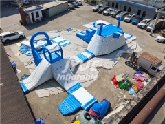 Air sealed type commercial giant inflatable floating water park with custon design