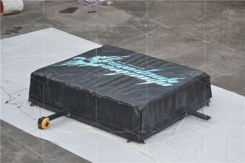 Outdoor Custom Design Giant Inflatable Jump Air Bag For Skiing