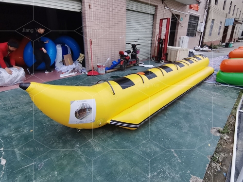 Cheap Popular Water Play Equipment Sport Game Floating Inflatable Banana Water Boat