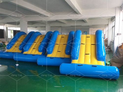 Air Tight Customized Outdoor Inflatable Water Park Game Portable Floating Slide Adults Kids Inflatable Mini Slide for Pool